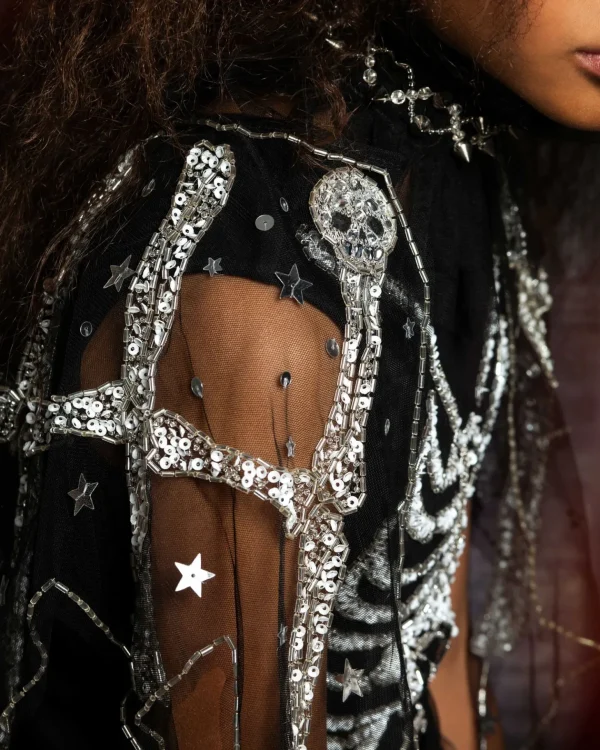 cryptcreeper_cape_1.webp Cryptcreeper Cape<Tutu du Monde Cheap